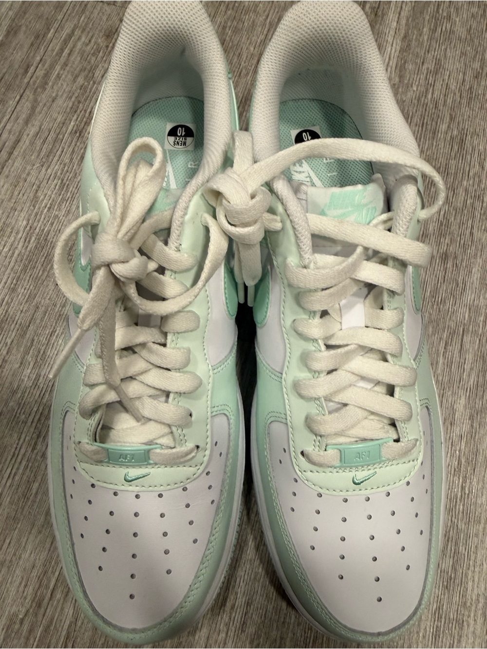 Nike Air Force 1 Low - White & Mint